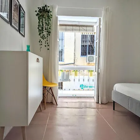 Holiday home Central Townhouse With Amazing Rooftop Terrace *