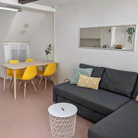 Central Townhouse With Amazing Rooftop Terrace Holiday home *
